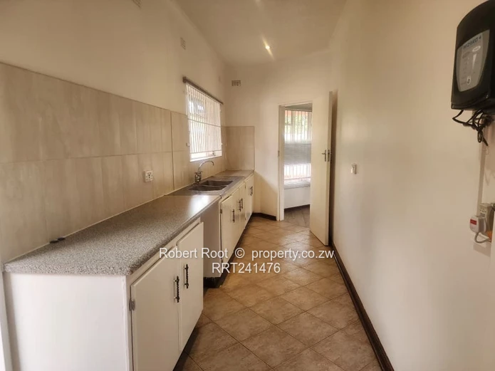 4 Bedroom House With Pool For Rent In Mt Pleasant