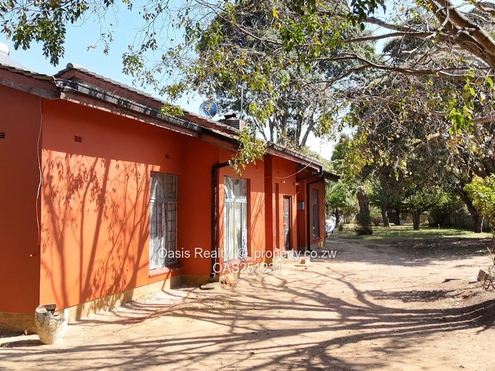 Greendale close to Harare Drive and Mutare Road Round About