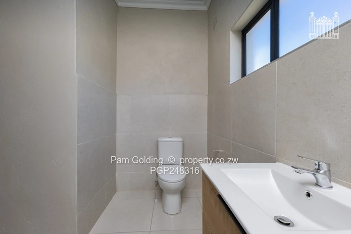 Ready To Move In First Floor 2 Bed Apartment