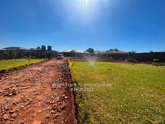 Mt Pleasant Heights Stand with  3-Bed Cottage, Borehole & Tanks