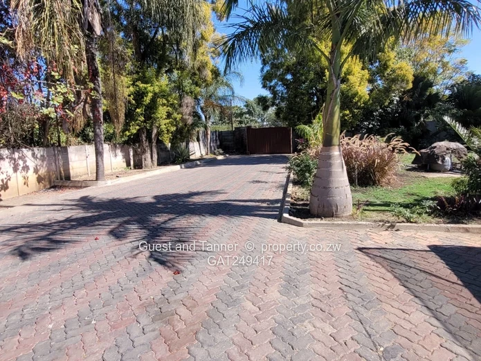Prime Multi-Dwelling Property on 4,269m² with Main Road Frontage in Highlands 