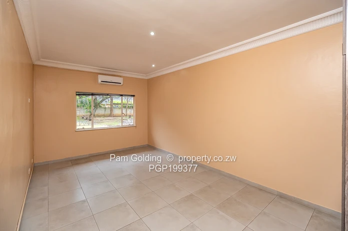 Modern Family Home In Prime Location !!!!!