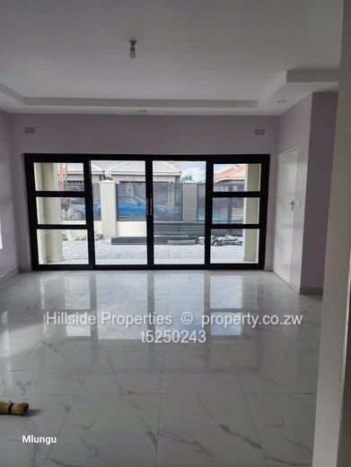 4bed house mabvazuwa phase 2 (Sole Mandate)
