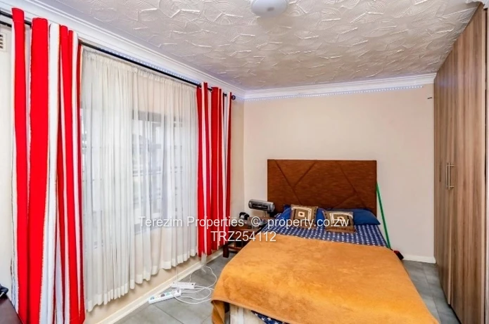 Spacious 4-Bedroom Home For Sale In Knowe Phase 2, Norton