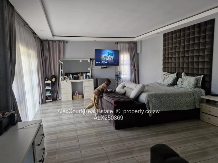 Modern And Spacious Home In Sandton!!!