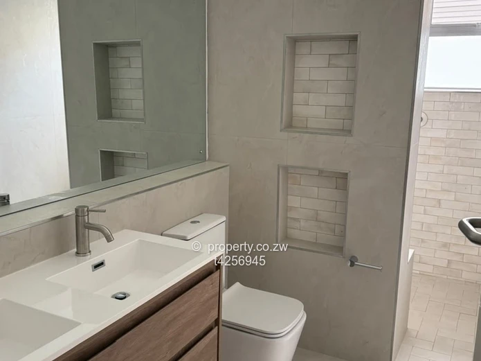 Borrowdale Quinnington 3 bedroomed Cluser house to Rent