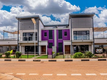 4 Bedroom Townhouse Complex