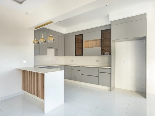 4 Unit Townhouse Complex