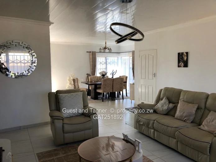 Beautiful 3-Bedroom Family Home For Sale- Crowhill