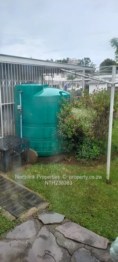 Modern 2 bedroomed garden flat for rental in Avondale 