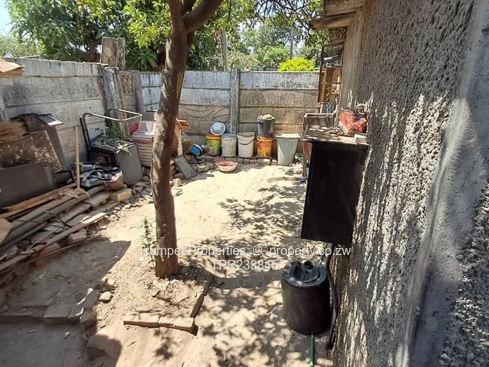 Mufakose House For Sale