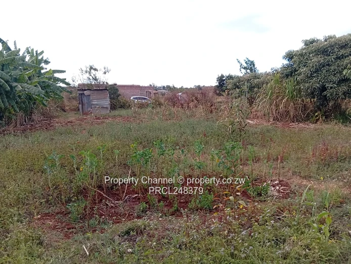 Spacious 600 sqm Residential Stand with One-Room Cottage