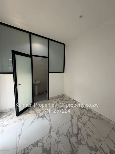 Newly Built 3 Bed Apartment Available to Let