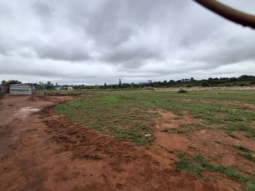 Commercial & Industrial Land