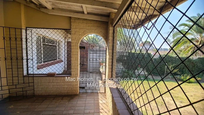2 bedroom garden flat in fairaysview in malbereign