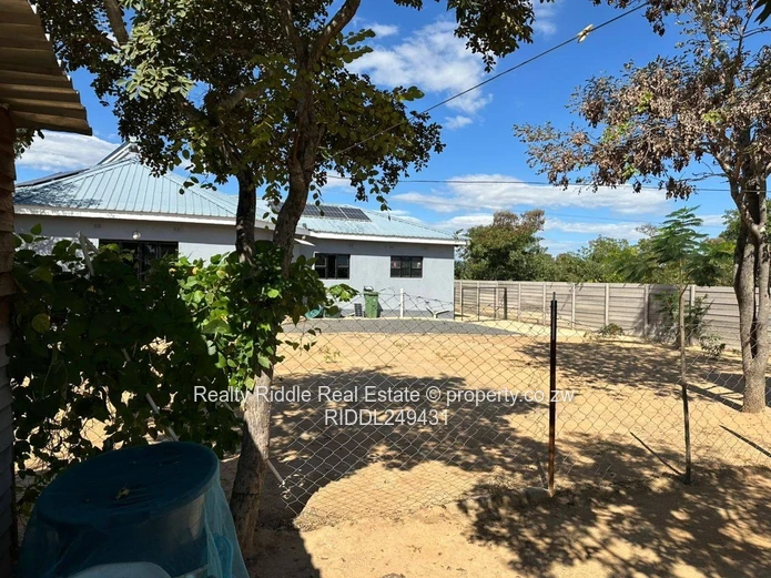 Spacious 4-Bed Family Home with Borehole in Northgate Heights