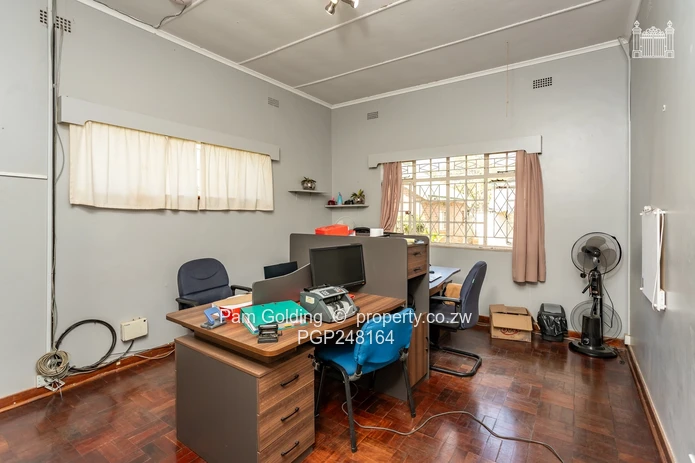 Prime Avenues Commercial Or Residential Opportunity Corner Property