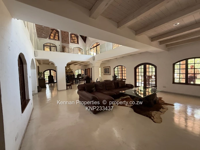 Malabar Hall - A Distinguished Furnished Residence in Tranquil Umwinsidale