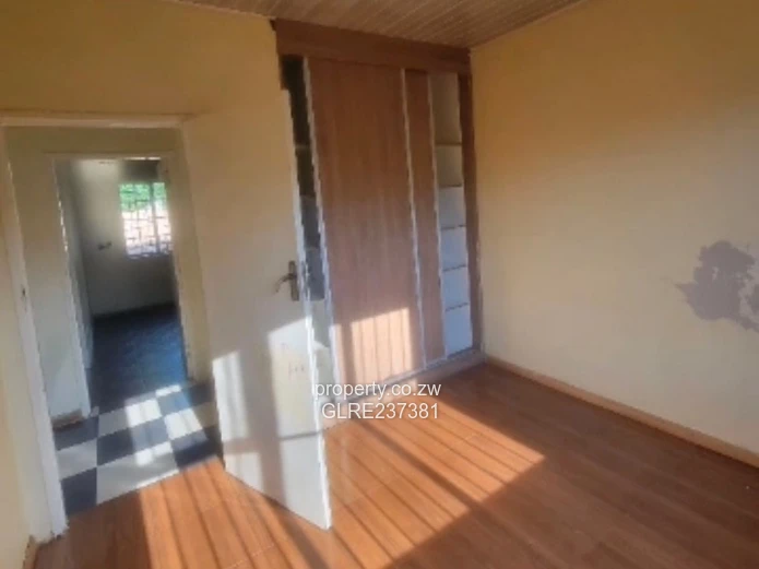 MT PLEASANT HEIGHTS Neat n spacious 3beds self-contained CLUSTER APARTMENT TO LET 