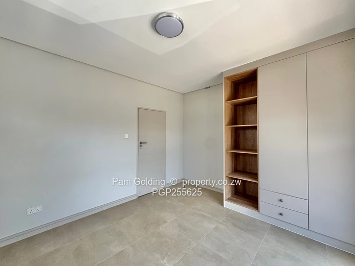 Modern 3 Bedroom Apartment - Highlands 