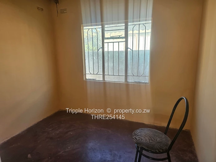 Chitungwiza unit O two houses for sale under one durawall 