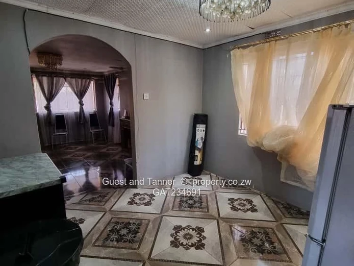 3 BR House for Sale - Emganwini near Bulawayo