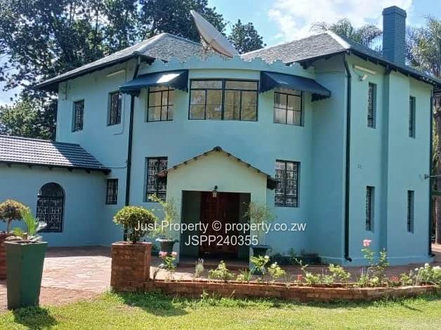 4 bed Double  storey  Suitable For Residential and Commercial use to Rent, Marlborough