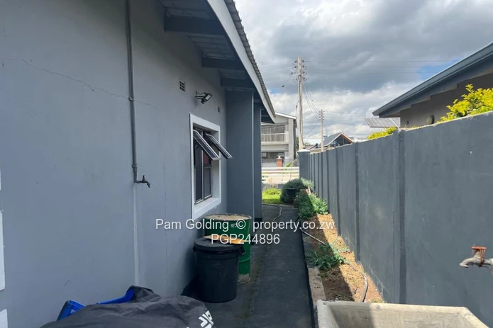 Modern Family Home (Sole Mandate)