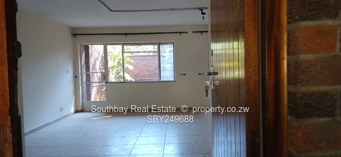 Elegant 3 bedroom Duplex Townhouse (Sole Mandate)