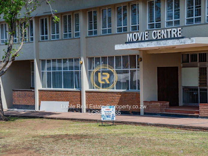 Prime Commercial Space To Let – Strathaven Shopping Centre, Harare