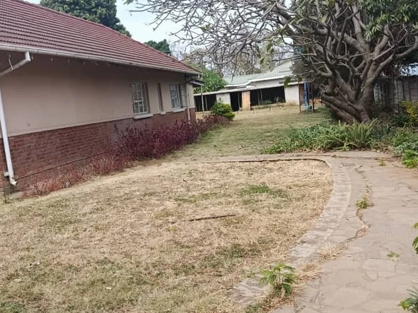 **Spacious Office for Rent in Milton Park, Harare - Ideal Location!**