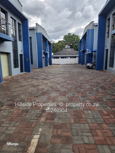3bedroom apartment Newlands 