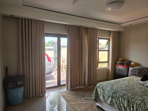 17 Unit Townhouse Complex