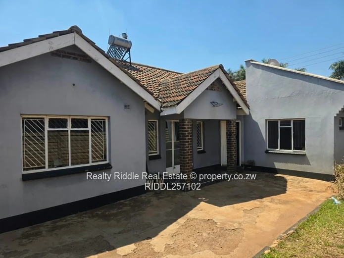 Bloomingdale solid 3 beds house for sale