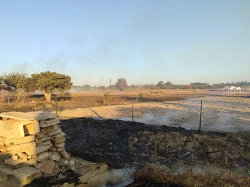 Commercial & Industrial Land