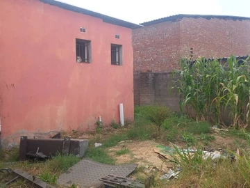 Commercial & Industrial Land