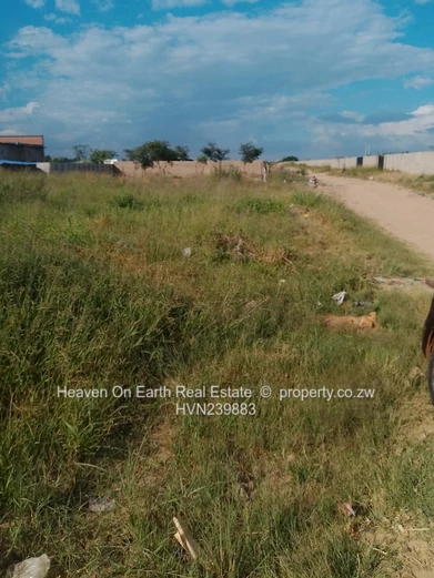 Expansive 12000sqm of land, strategically located just off Masvingo Highway