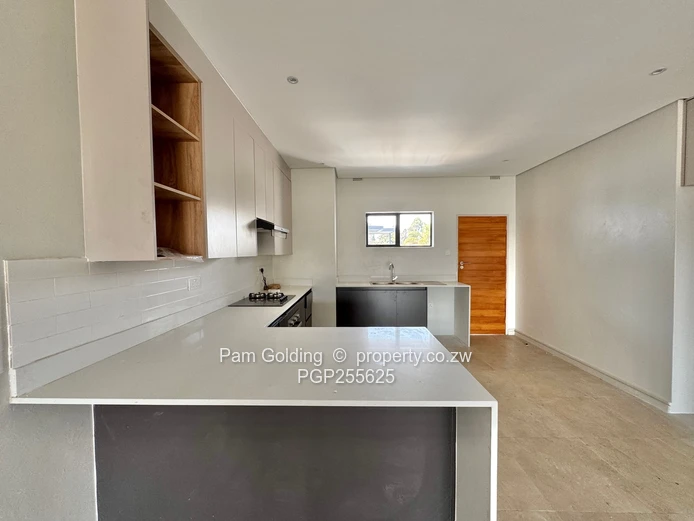 Modern 3 Bedroom Apartment - Highlands 