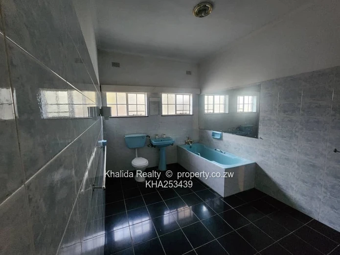 Marondera 4 bedroom house for rent. Location Wattel Grove