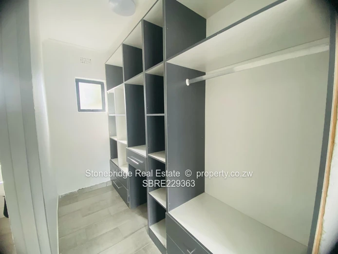 2 Bedroomed Hillside bualawayo Townhouse for sale