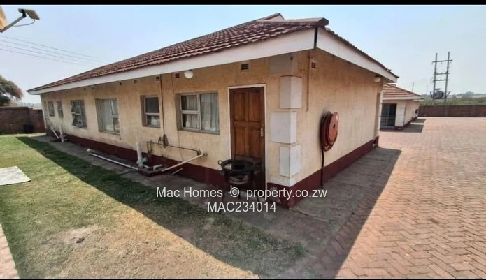 2 bedroom cluster homes available for sale in Mafokero
