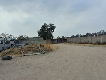 Commercial & Industrial Land