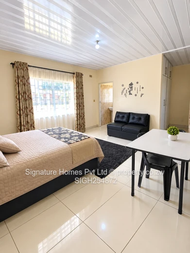 Spacious 7-bedroomed Home in a compex
