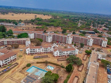 2 Bedroom Flat & Apartment