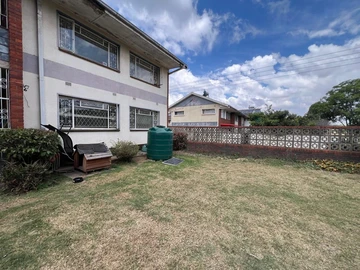2 Bedroom Garden Flat