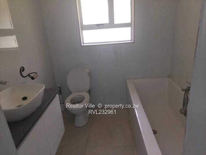 3-Bed Spacious Garden Flat To Let