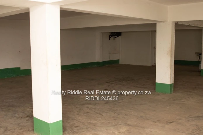 Mutare CBD Hotel & Retail - 2-Storey with Borehole