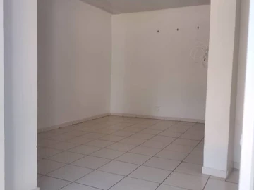 3 Bedroom Garden Flat