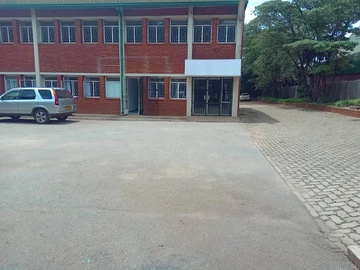 Prime Bluff Hill Office Space with Reliable Borehole Access