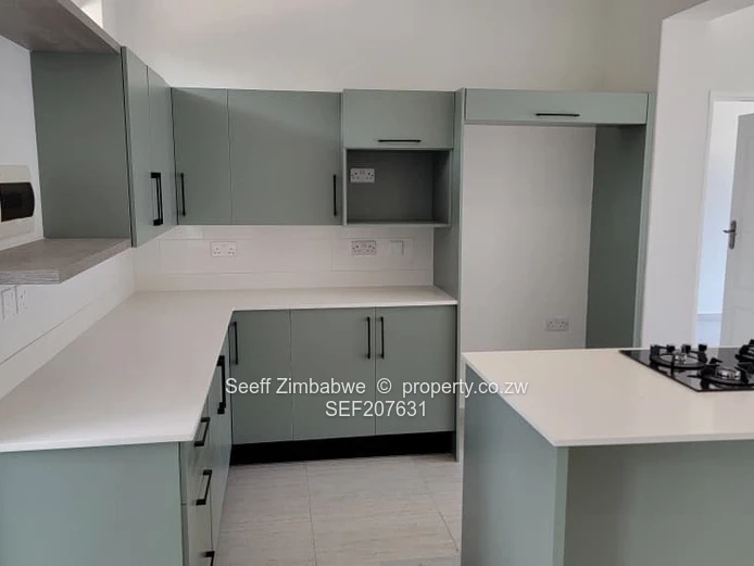 Spacious 2-Bed, 150m² Modern Apartment in Vainona